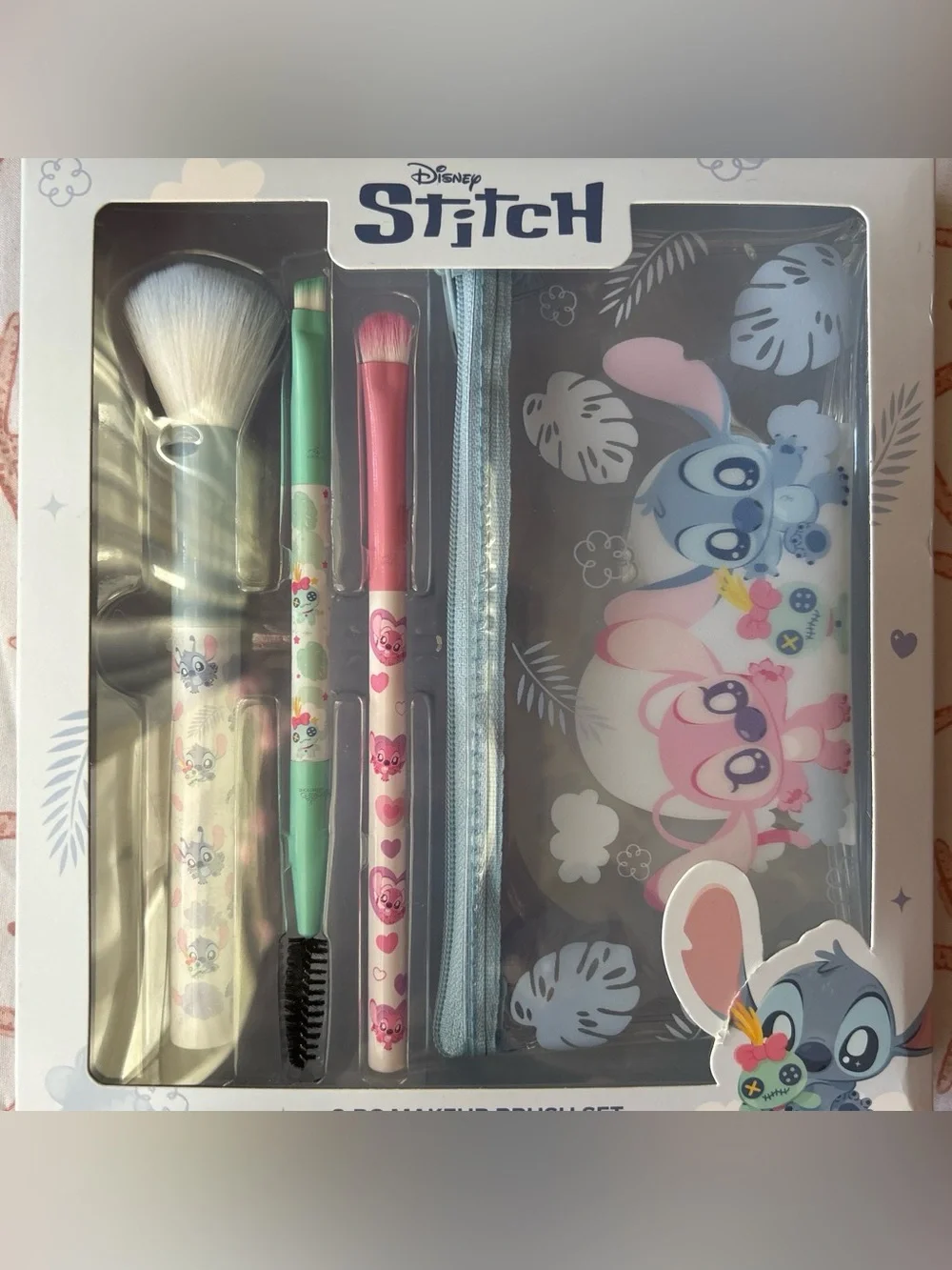 Disney Stitch 3- Piece Makeup Brush Set- Pink,Blue, and Green
